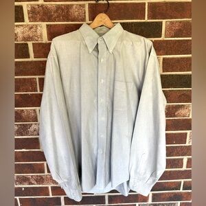 Men’s Lands End XL Gray Button Down
